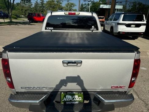 Used 2011 GMC Canyon SLE AWD/4WD image 5