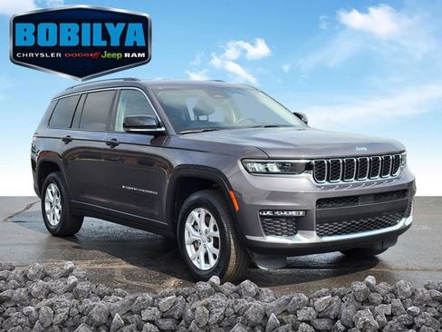 Used 2023 Jeep Grand Cherokee L Limited w/ Trailer Tow Group (B) AWD/4WD image 2