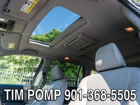 Used 2017 Honda Pilot Elite image 12