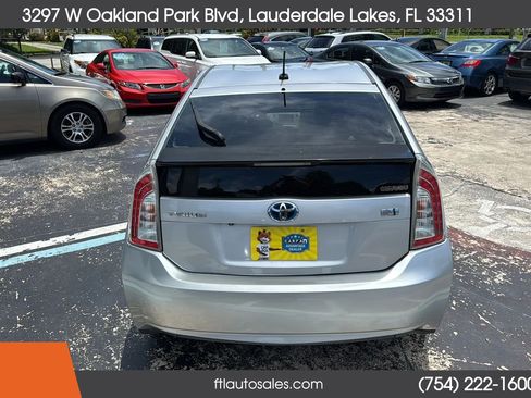 Used 2015 Toyota Prius Three FWD image 8