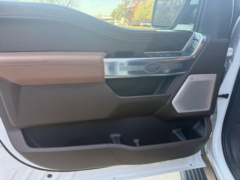 Used 2025 Ford F150 King Ranch w/ FX4 Off-Road Package image 11