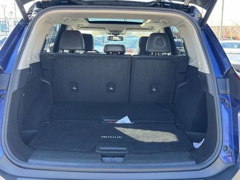 Used 2021 Nissan Rogue Platinum image 21
