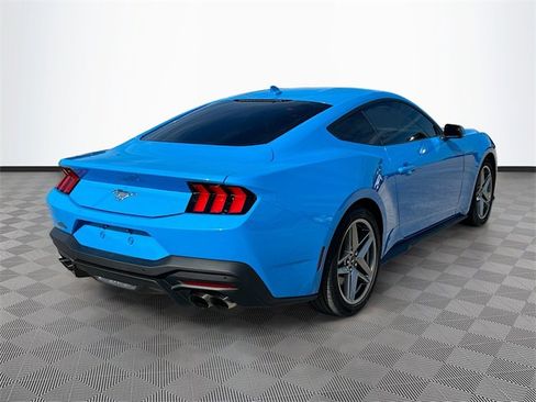Used 2024 Ford Mustang Premium image 7