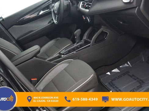 Used 2024 Chevrolet TrailBlazer LT image 8