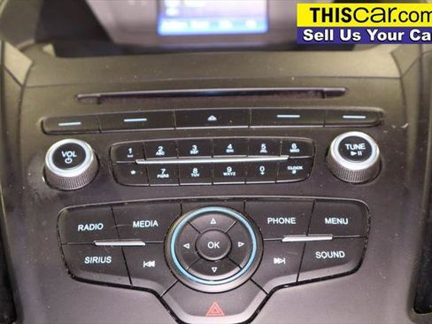 Used 2018 Ford Escape SE w/ SE Sport Appearance Package FWD image 21