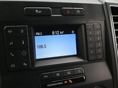 Used 2018 Ford F150 XLT AWD/4WD image 15