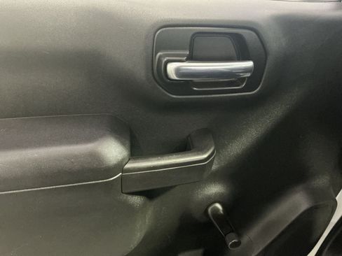 Used 2020 Chevrolet Silverado 1500 W/T AWD/4WD image 16