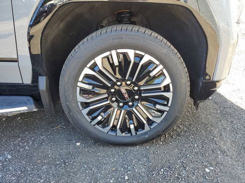 New 2026 GMC Sierra EV Denali AWD/4WD image 6