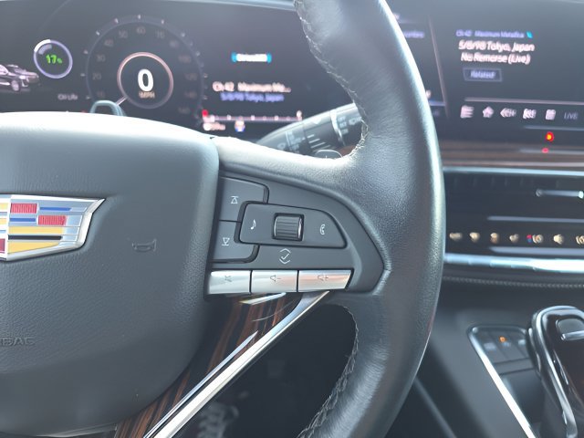 Used 2024 Cadillac Escalade Premium Luxury w/ LPO, Floor Liner Package AWD/4WD image 16