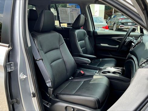 Used 2023 Honda Ridgeline RTL image 7