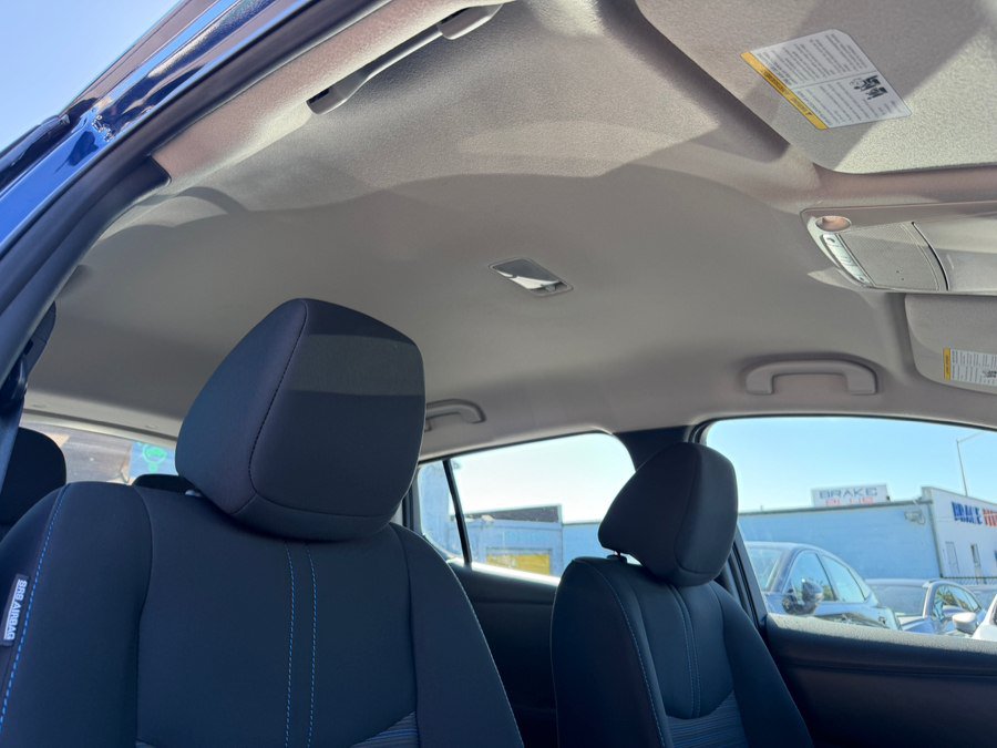 Used 2025 Nissan Leaf S FWD image 30