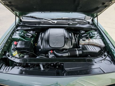 Used 2020 Dodge Challenger R/T w/ Blacktop Package image 38