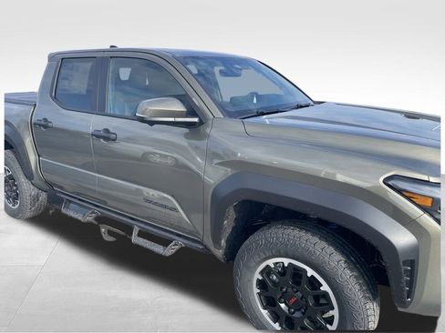 New 2026 Toyota Tacoma TRD Off-Road image 14