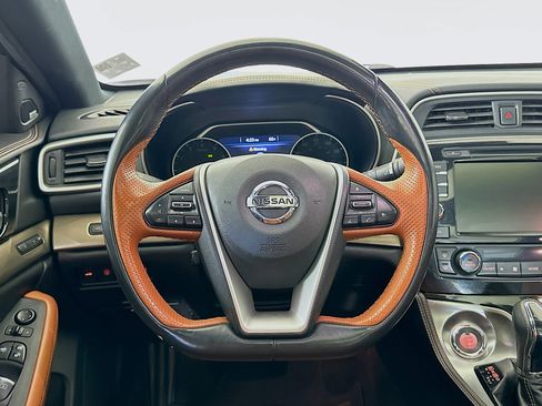 Used 2020 Nissan Maxima Platinum w/ Reserve Package FWD image 17