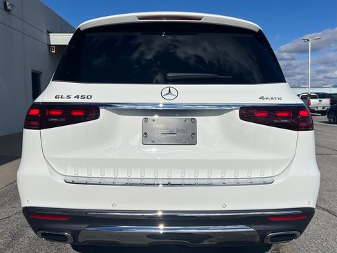 Certified 2026 Mercedes-Benz GLS 450 4MATIC image 6