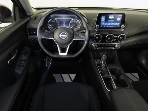 Certified 2025 Nissan Sentra SV image 35