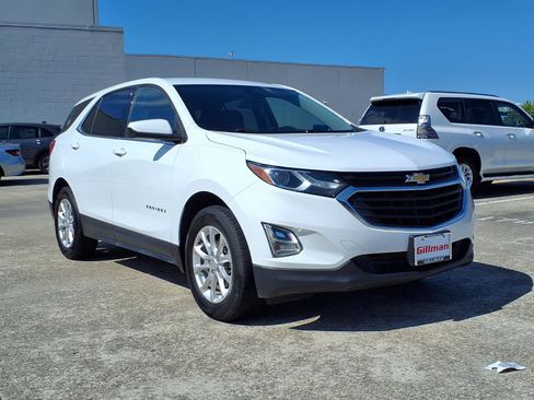 Used 2020 Chevrolet Equinox LT AWD/4WD image 2