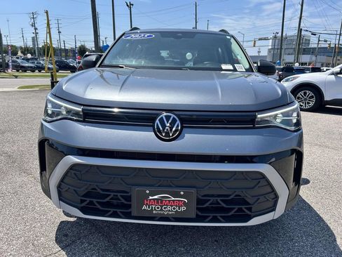 Used 2025 Volkswagen Taos S FWD image 6