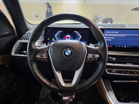 Used 2024 BMW X5 xDrive40i w/ Premium Package AWD/4WD image 31