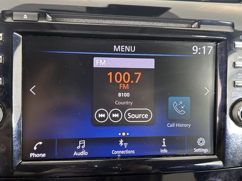 Used 2023 Nissan Murano SV image 17