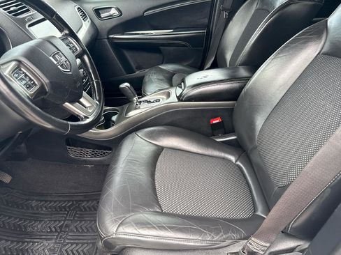 Used 2020 Dodge Journey Crossroad w/ Popular Equipment Group FWD image 11