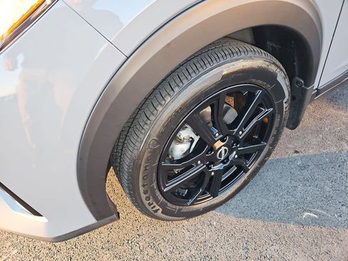 Used 2024 Nissan Kicks SR w/ SR Premium Package image 24