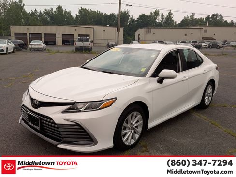 Used 2024 Toyota Camry LE w/ Cold Weather Package FWD image 7
