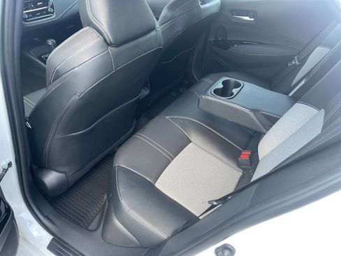 Used 2025 Toyota Corolla XSE FWD image 13