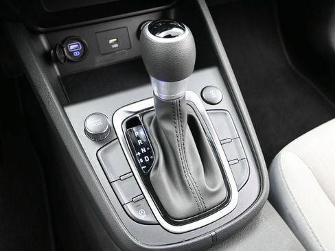 Used 2023 Hyundai Kona SEL image 13