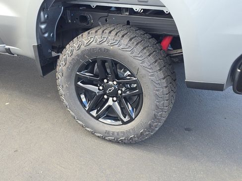 New 2026 Chevrolet Silverado 1500 Custom Trail Boss image 10