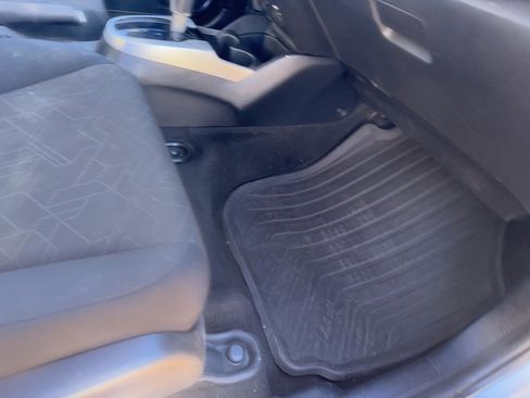 Used 2015 Honda Fit EX image 16