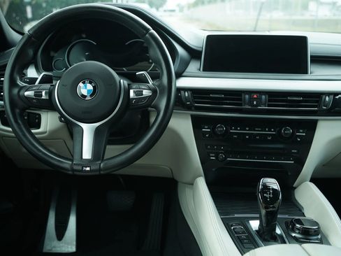 Used 2018 BMW X6 sDrive35i image 15