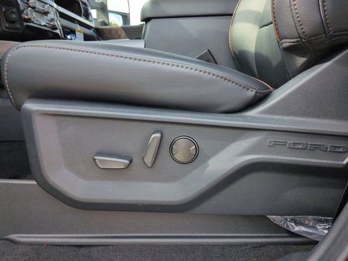 New 2026 Ford F250 Lariat w/ Lariat Premium Package image 20