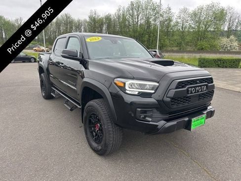 Used 2023 Toyota Tacoma TRD Pro AWD/4WD image 6