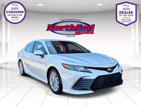 Used 2024 Toyota Camry LE FWD image 1