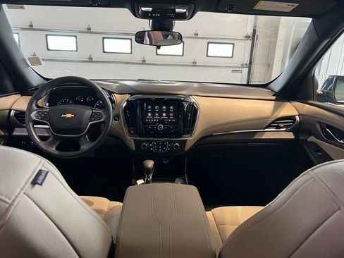 Used 2023 Chevrolet Traverse LS w/ Safety Package AWD/4WD image 19