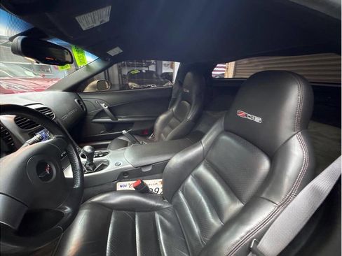 Used 2006 Chevrolet Corvette Z06 w/ Preferred Equipment Group image 11