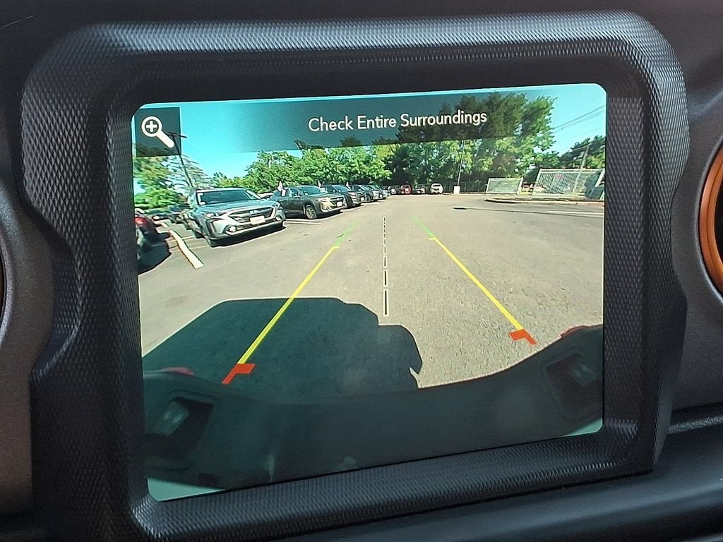 Used 2021 Jeep Gladiator Mojave AWD/4WD image 18