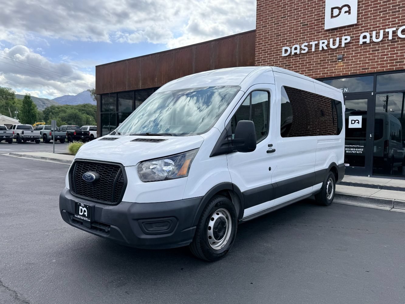 Used 2022 Ford Transit 350 XL RWD image 2