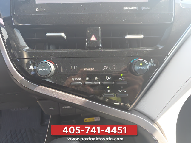 Used 2024 Toyota Camry XLE FWD image 20