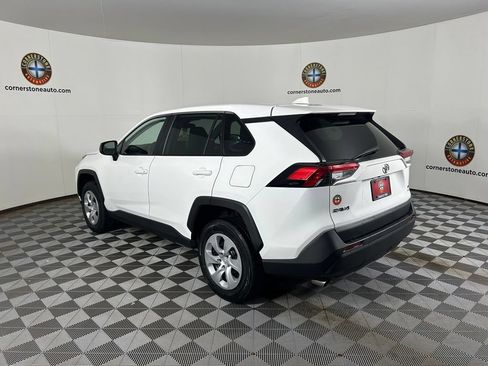 Used 2025 Toyota RAV4 LE AWD/4WD image 18