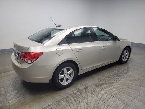 Used 2016 Chevrolet Cruze LT image 10