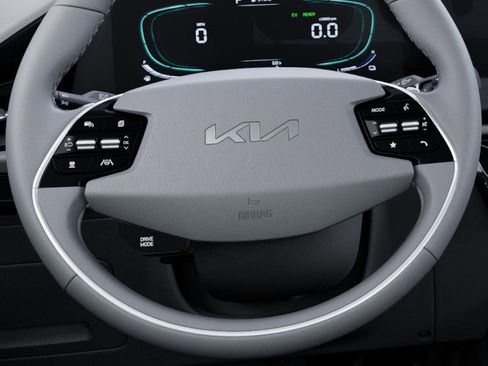New 2025 Kia Niro EX image 22