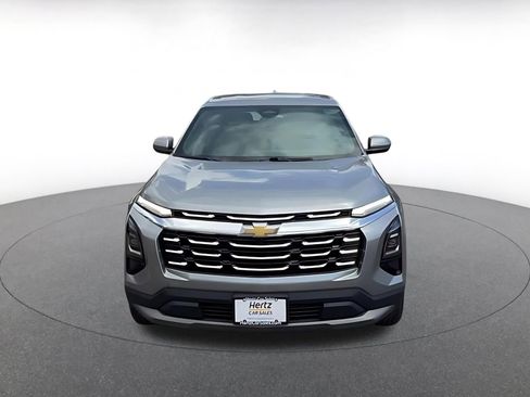 Used 2025 Chevrolet Equinox LT AWD/4WD image 4