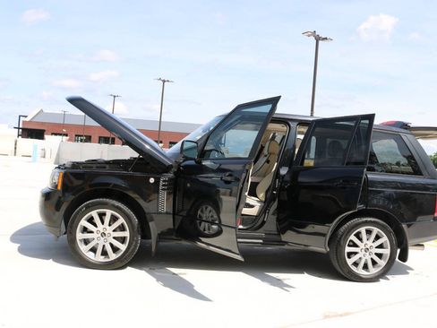 Used 2012 Land Rover Range Rover Supercharged AWD/4WD image 73