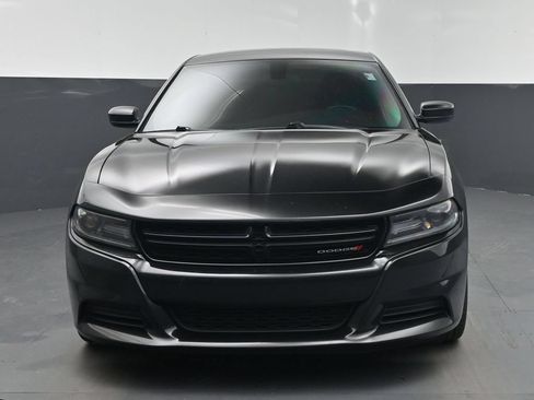 Used 2021 Dodge Charger SXT w/ Blacktop Package RWD image 6