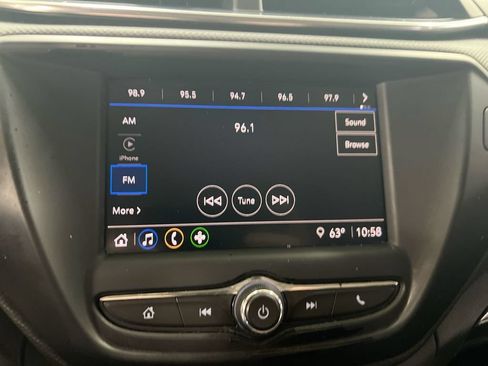 Used 2021 Chevrolet TrailBlazer LT FWD image 14