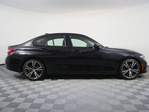 Used 2022 BMW 330i Sedan w/ Premium Package image 2