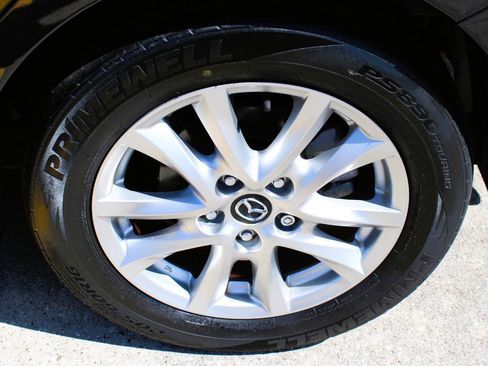 Used 2014 MAZDA MAZDA3 i Touring w/ Technology Package FWD image 13
