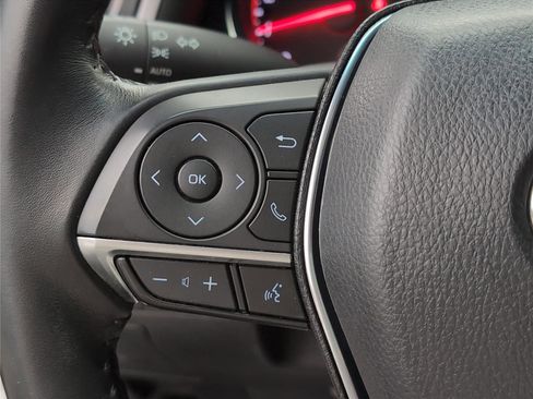 Used 2020 Toyota Camry XSE image 23